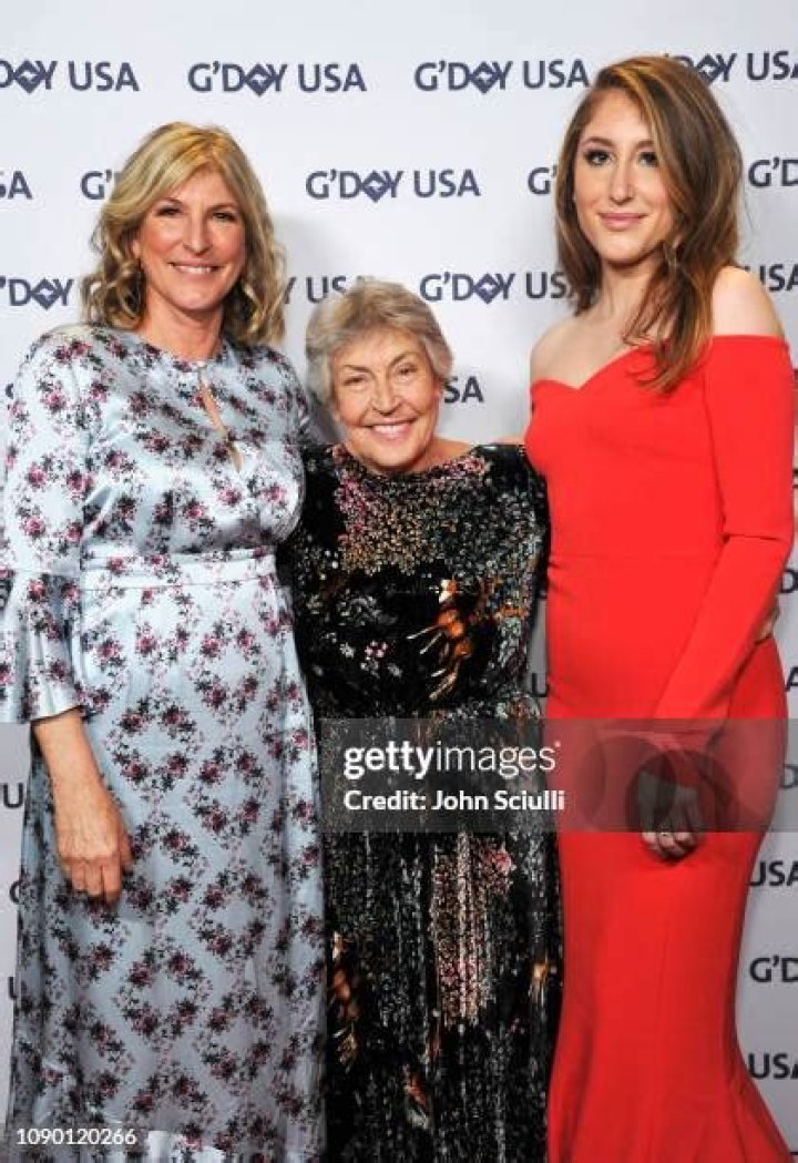 Traci Wald Donat Where is Helen Reddy's daughter now? Dicy Trends