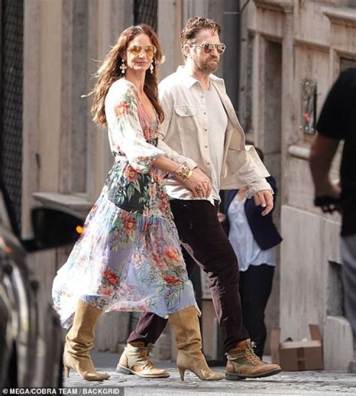 Who Has Gerard Butler Dated? His Dating History with Photos