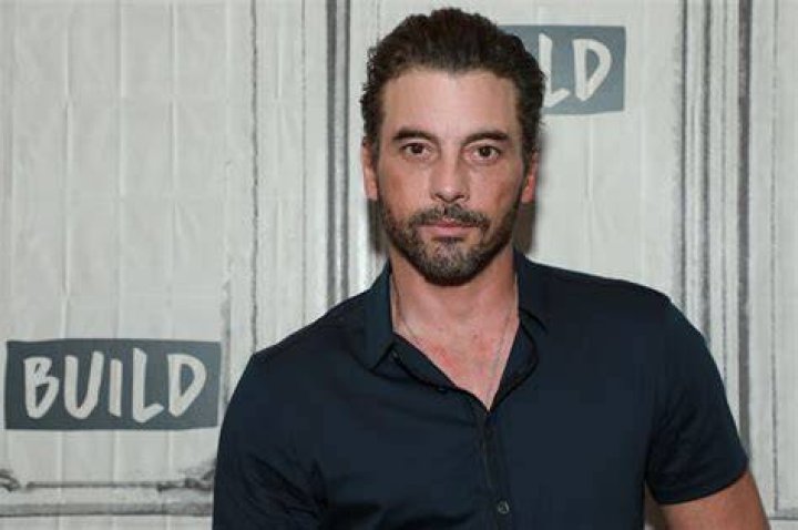 Who Has Skeet Ulrich Dated? His Relationship History Is So Mysterious