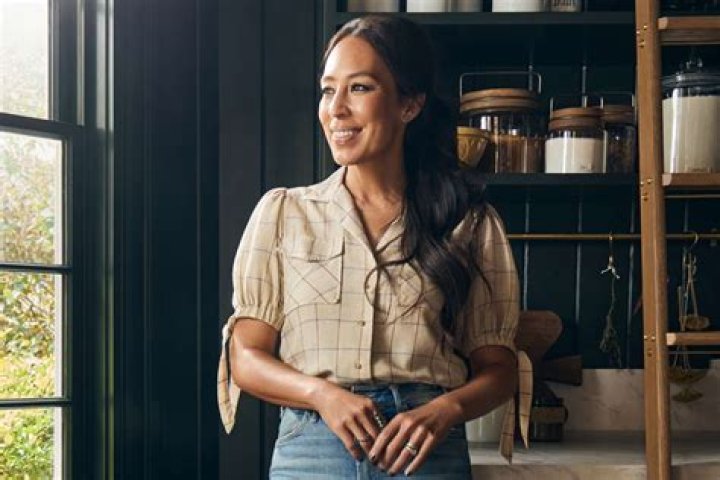 Who is Joanna Gaines? Bio Net Worth, Siblings, Kids, Parents Marriedline