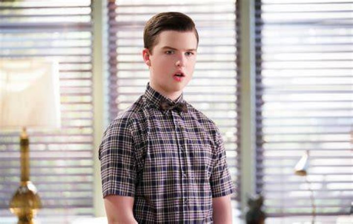 Young Sheldon's Iain Armitage Shares 'Massive Nerd' Habit (Exclusive)